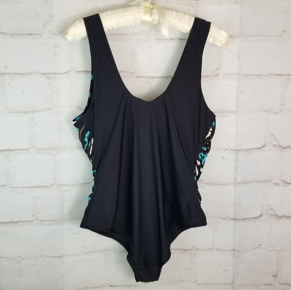 Krystal Maillot Plus 20W Black One Piece Swimsuit - Picture 5 of 14